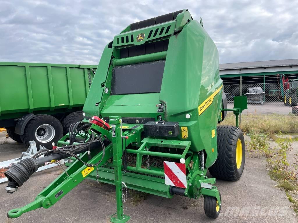 John Deere V 461 M Masina de balotat cilindric