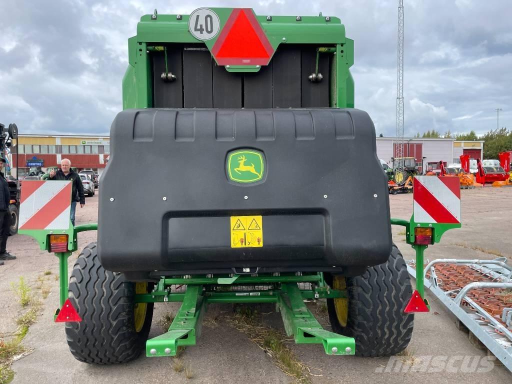 John Deere V 461 M Masina de balotat cilindric