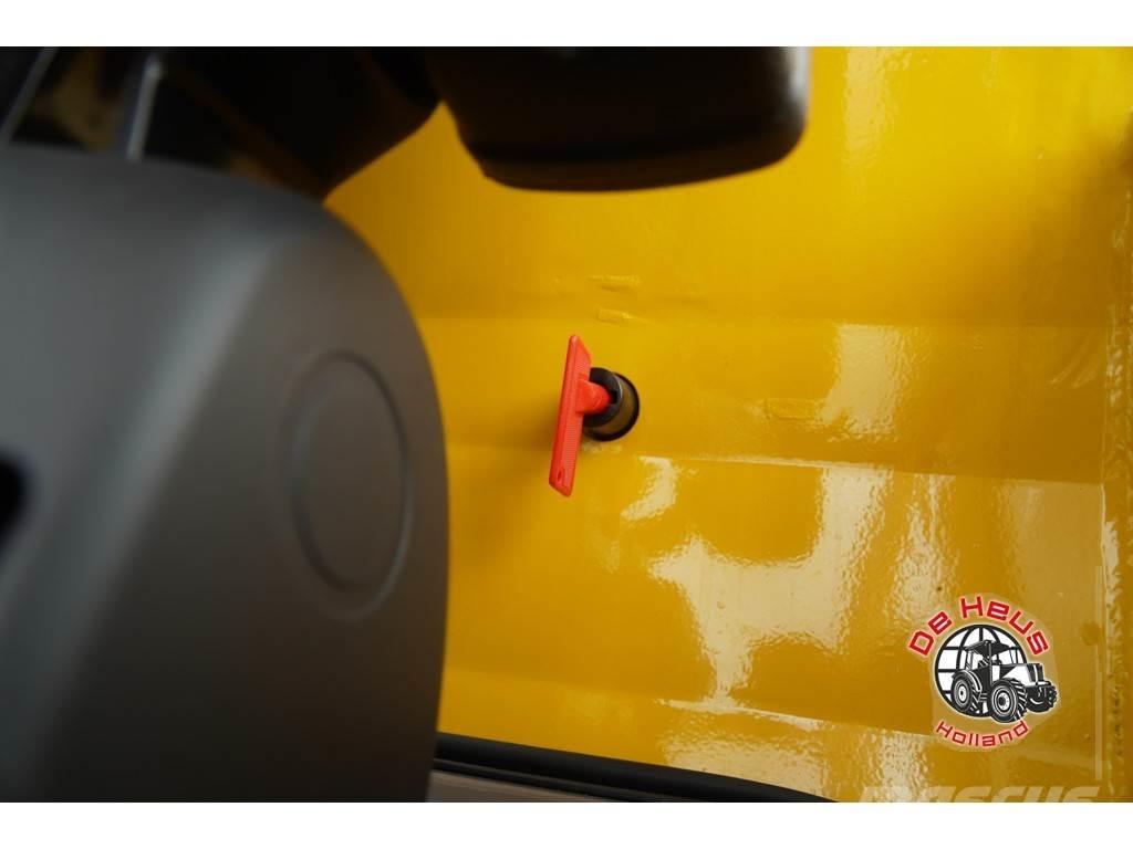 Eurotrac W11 Incarcator pe pneuri