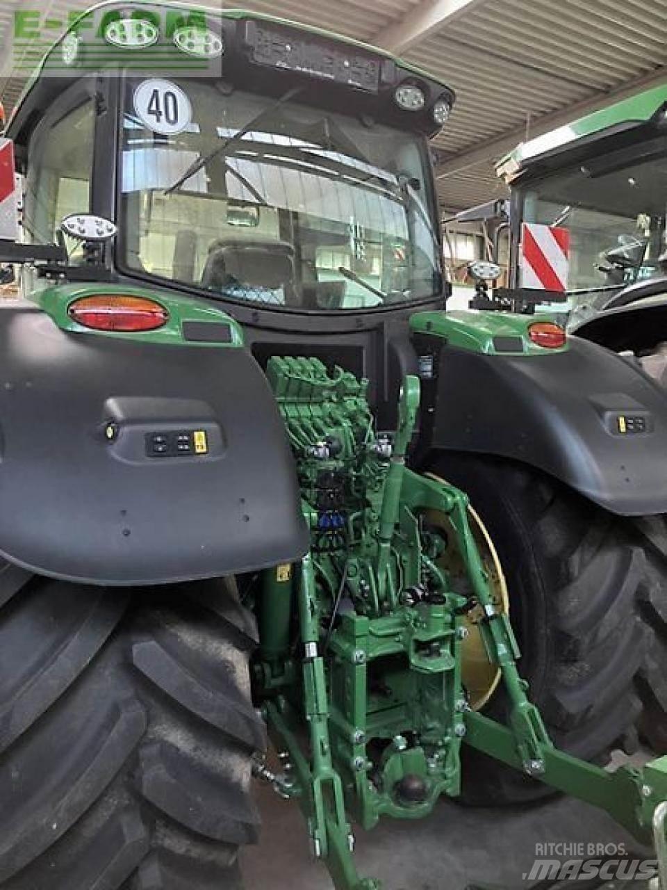John Deere 6r 215 Tractoare