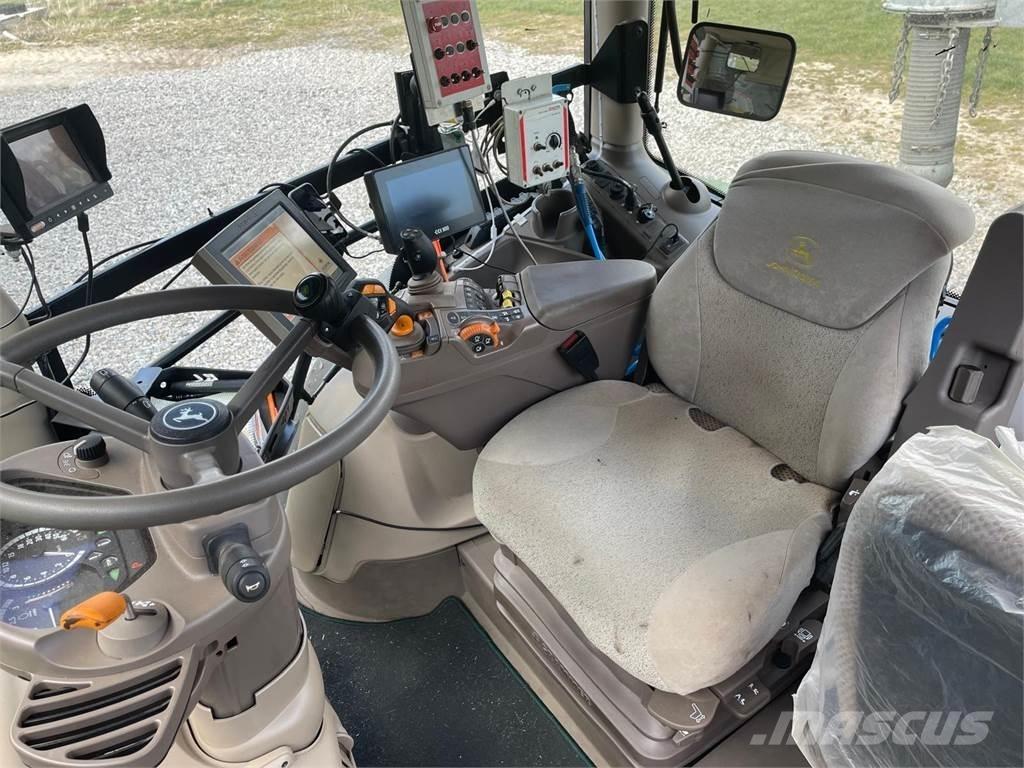 John Deere 6250R Tractoare