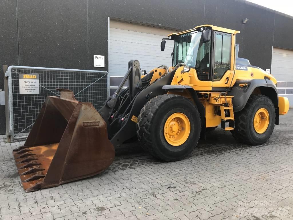 Volvo L120H Incarcator pe pneuri
