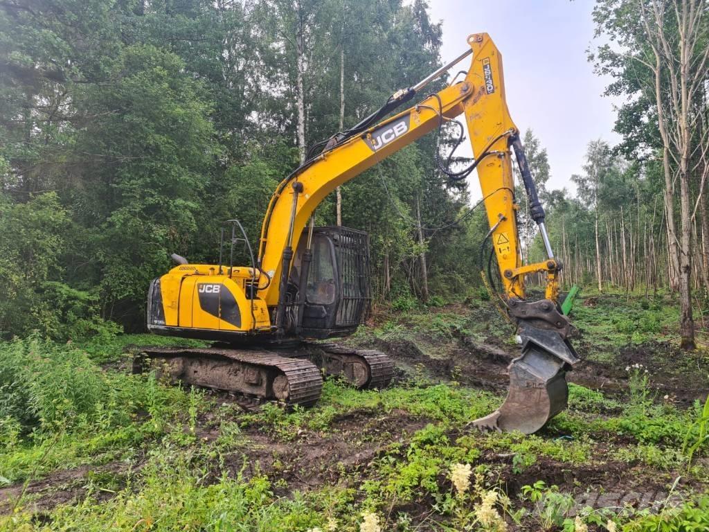 JCB JS 130 LC Excavatoare pe șenile

