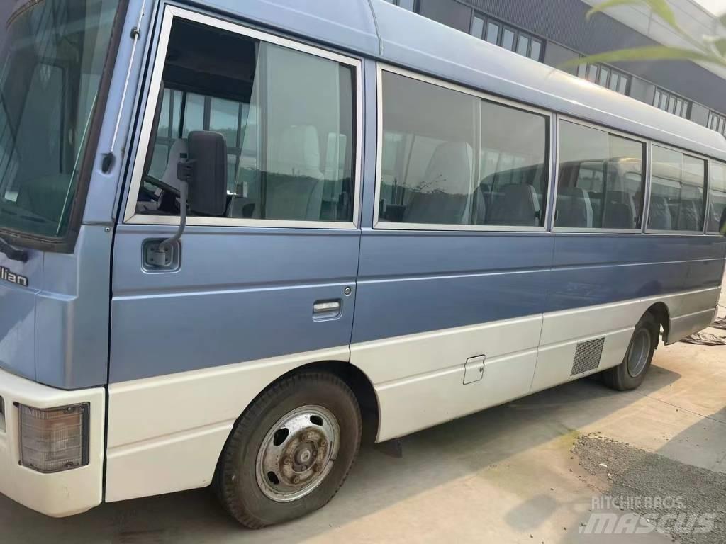 Nissan Civilian Autobuze intercity