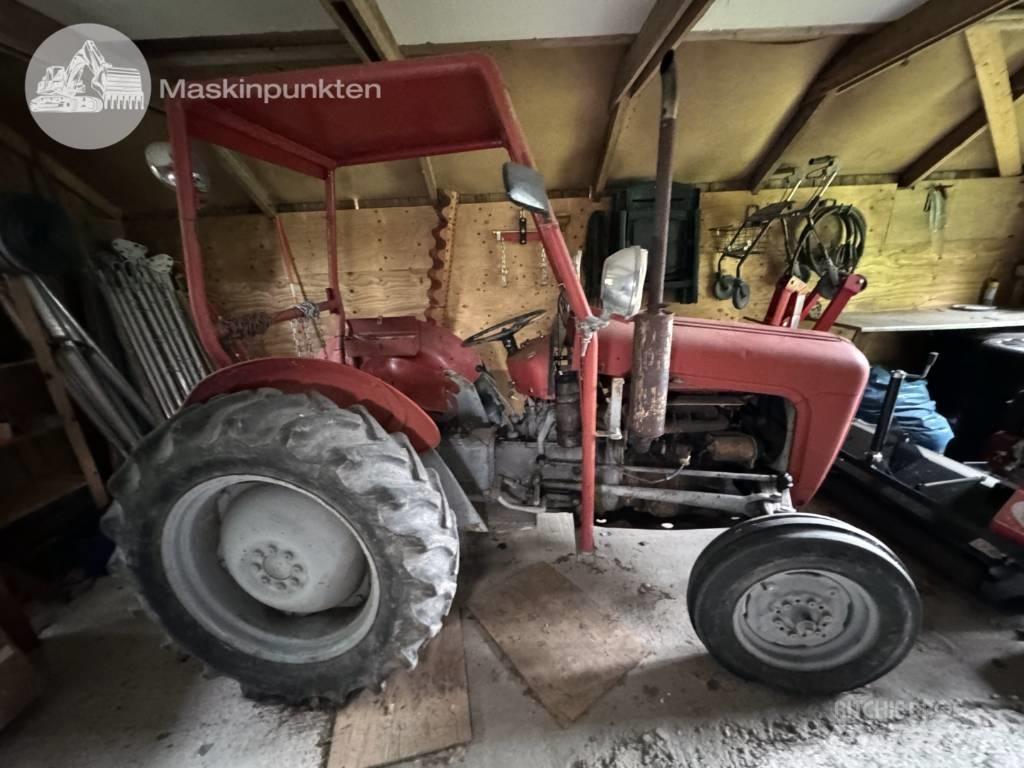 Massey Ferguson 35 Tractoare