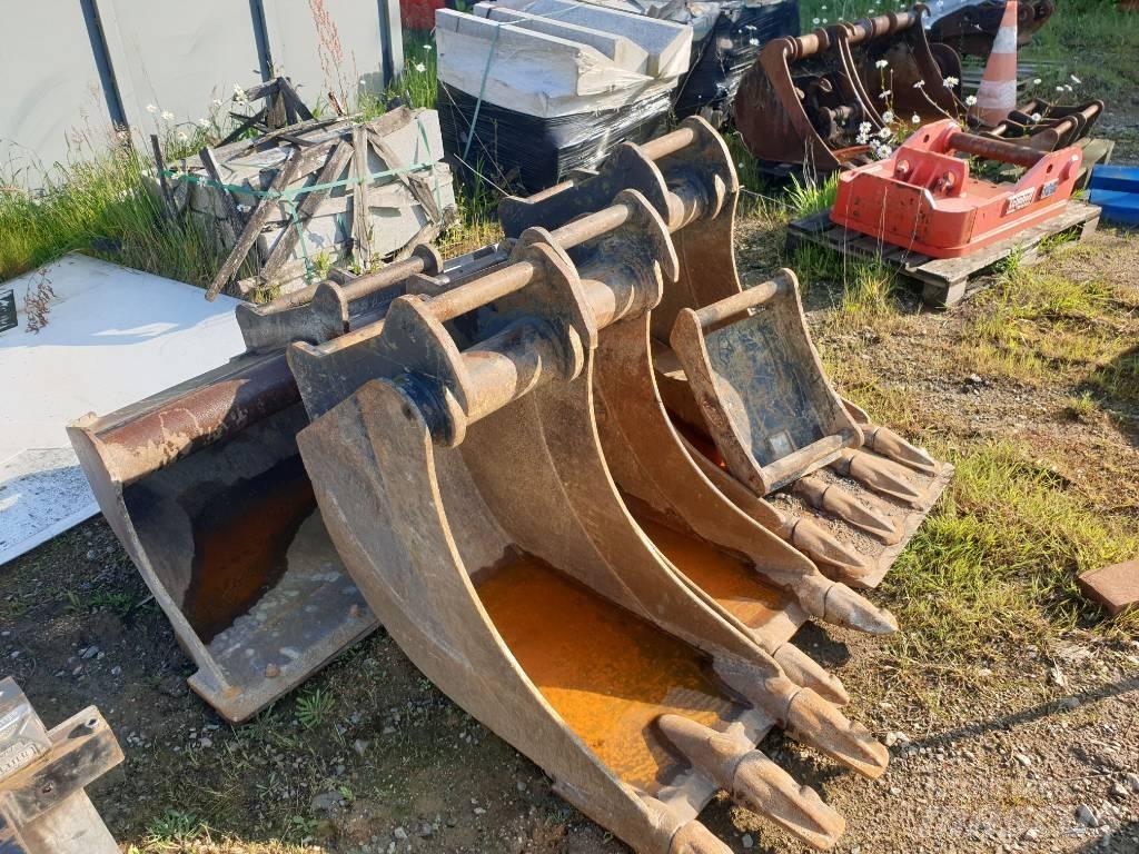Komatsu PW118MR-11 Excavatoare cu roti