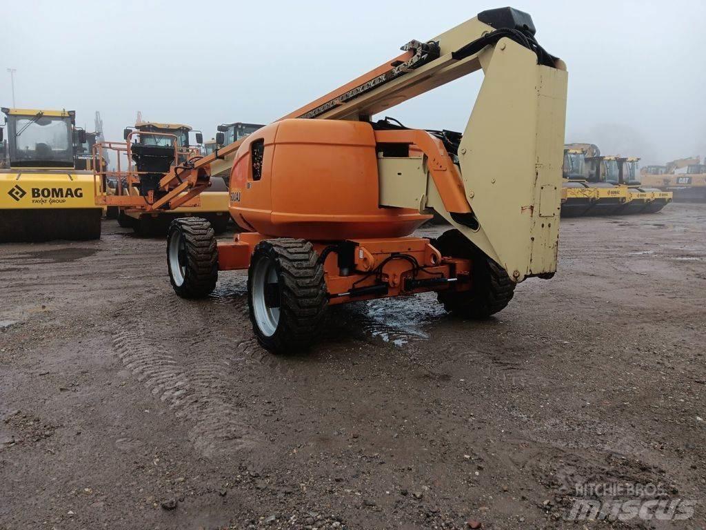 JLG 600AJ Nacele cu brat articulat