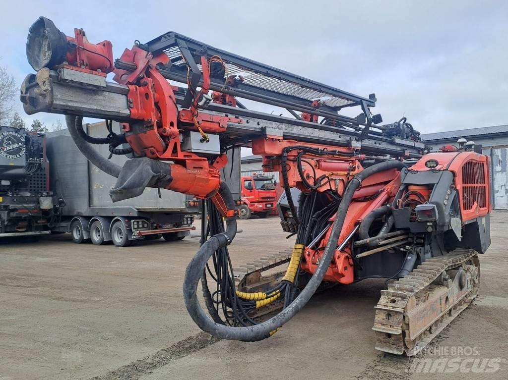 Sandvik DC 410 Ri Echipamente de forare la suprafata