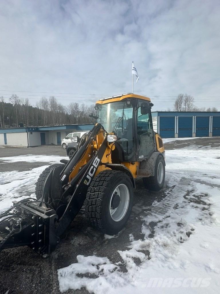 JCB 406 Incarcator pe pneuri