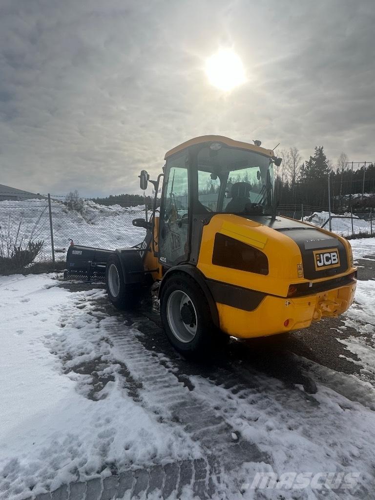 JCB 406 Incarcator pe pneuri