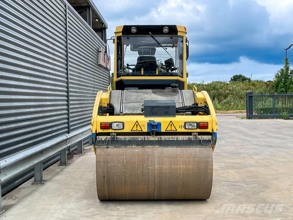 Bomag BW 154 AD-4 Cilindri compactori dubli