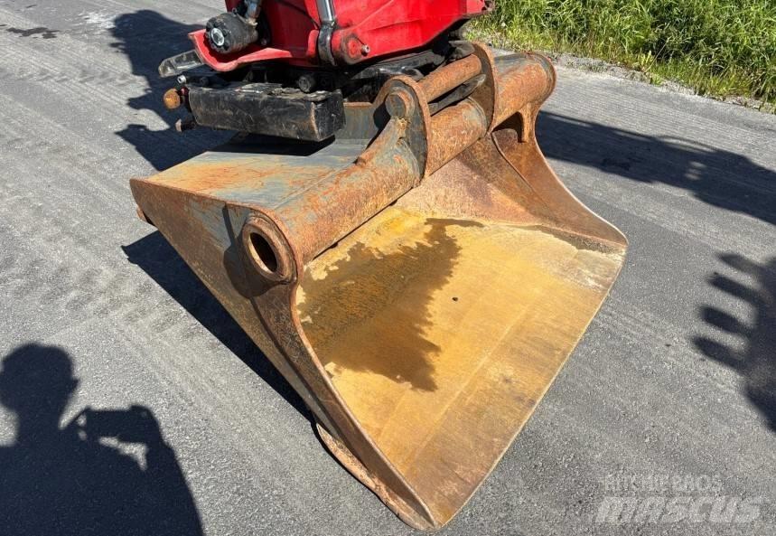 Doosan DX 165 W-5 Excavatoare cu roti