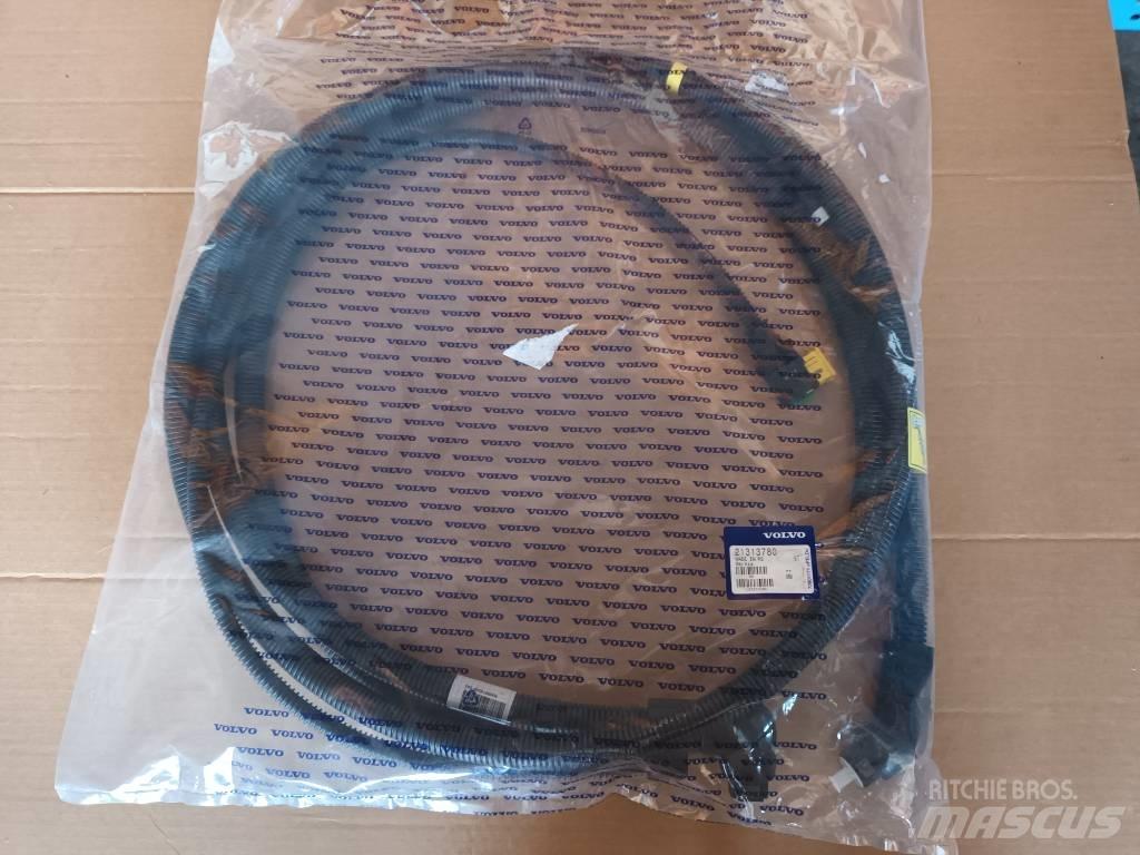 Volvo HOSE 21313780 Hidraulice
