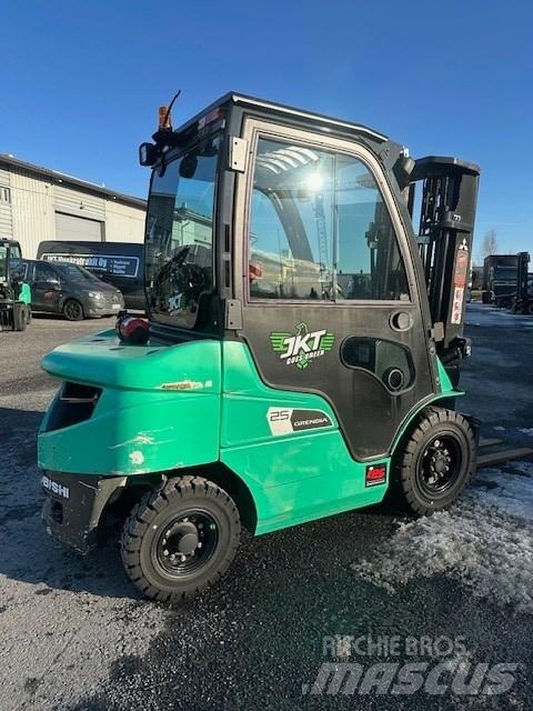 Mitsubishi FD25N3 Stivuitor diesel