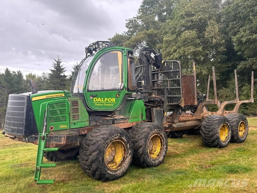 John Deere 1110 E Transportoare