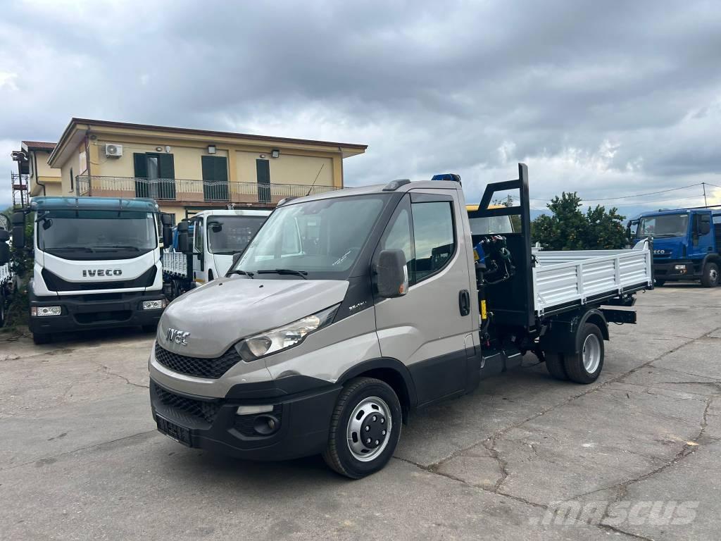 Iveco Daily 35-130 Camioane cu macara