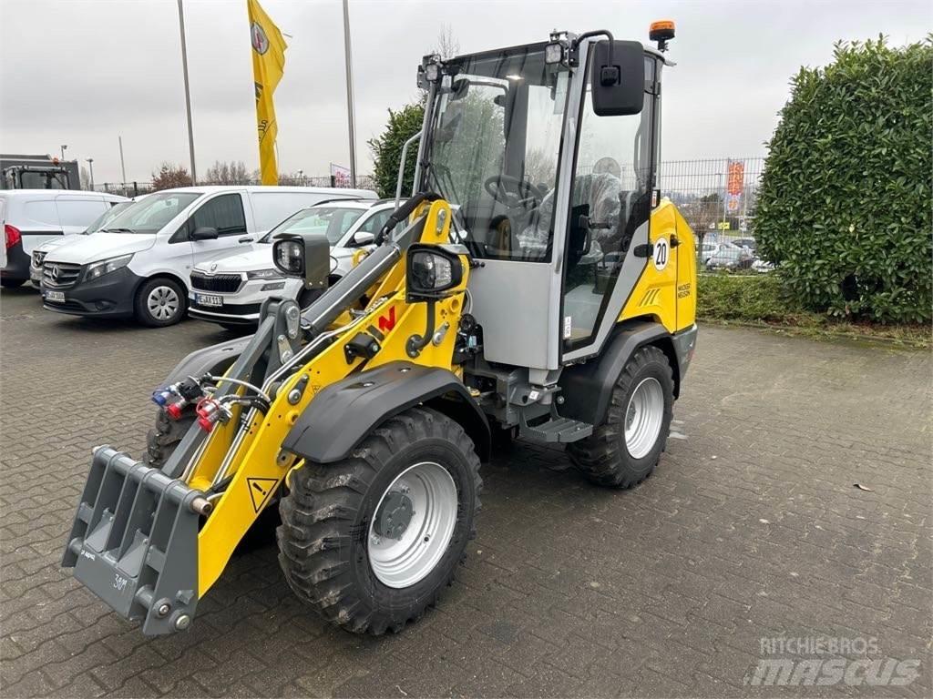 Wacker Neuson WL28 Incarcator pe pneuri