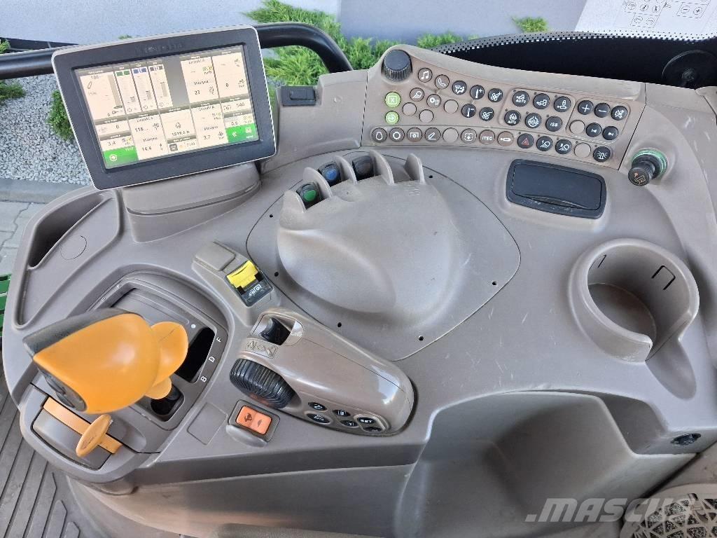 John Deere 6110 R Tractoare