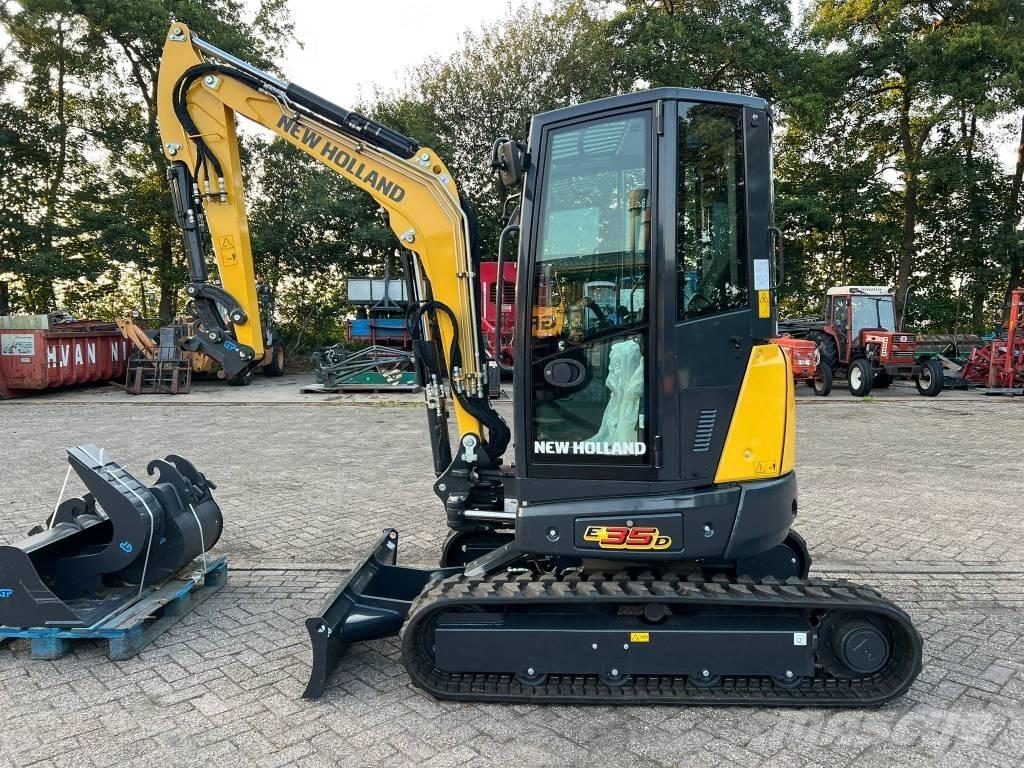 New Holland E 35 D Mini excavatoare < 7t