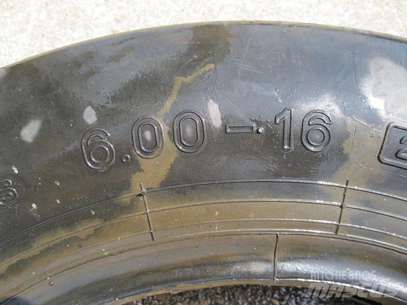 Pirelli 6.00-16 band Roti
