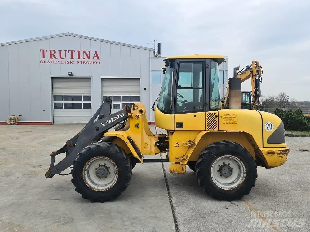 Volvo L 40 B Incarcator pe pneuri