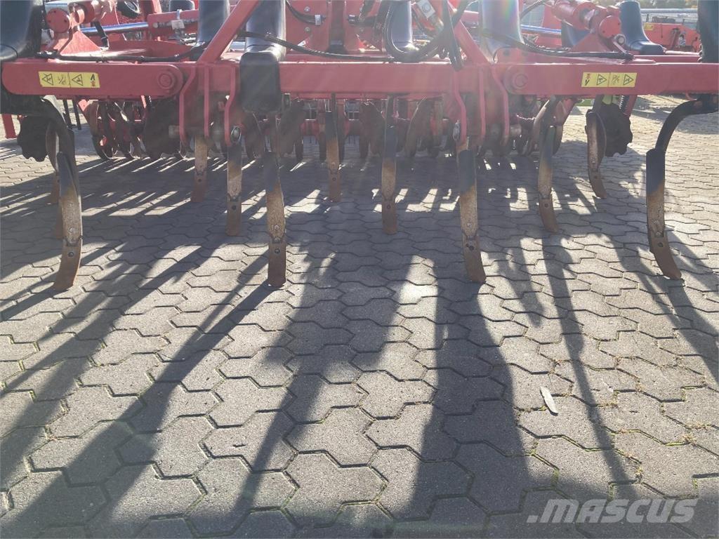 Horsch Terrano 4FX Cultivatoare