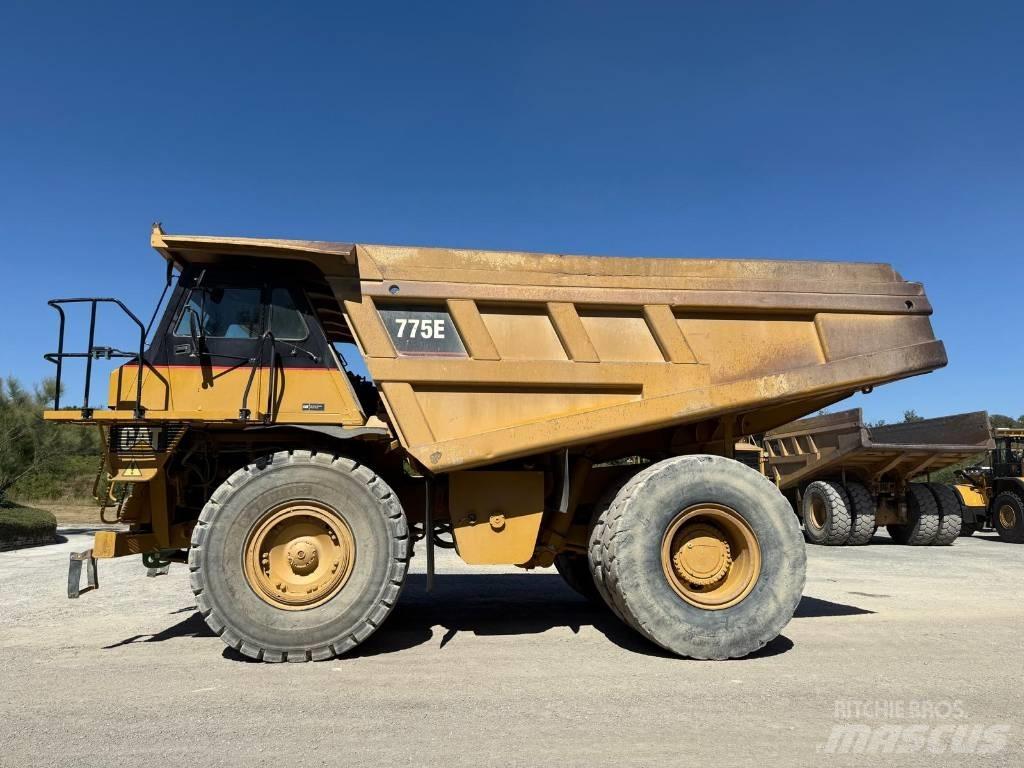 CAT 775 E Camioane cu basculante rigide