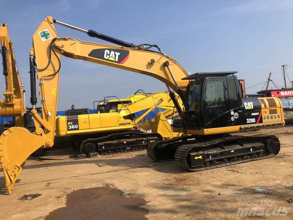 CAT 320 D Excavatoare pe șenile
