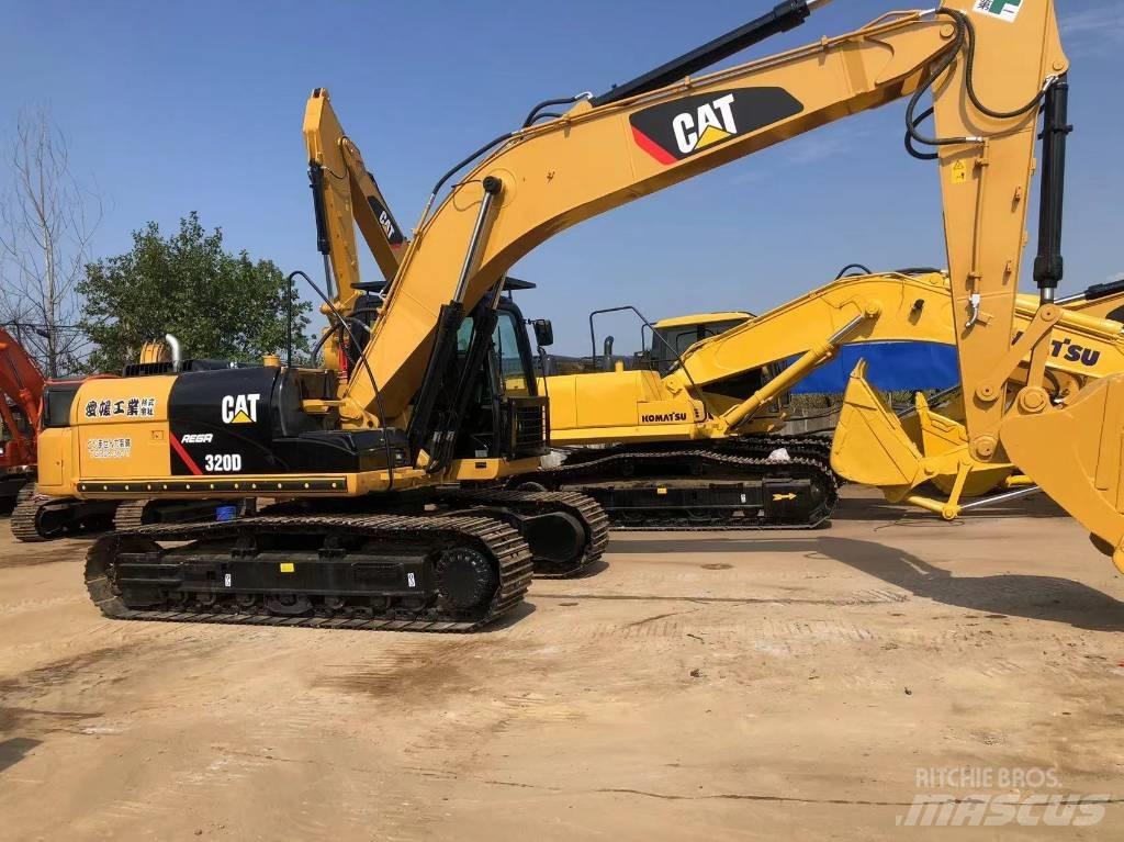 CAT 320 D Excavatoare pe șenile

