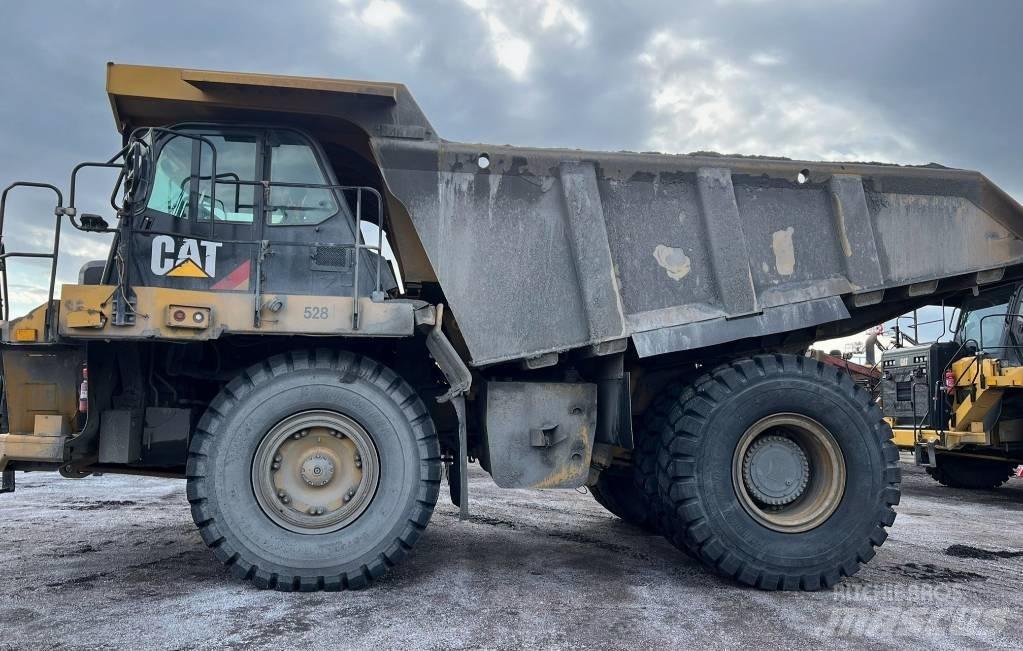 CAT 775 G Camioane cu basculante rigide