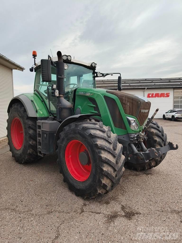 Fendt 828 Vario Tractoare