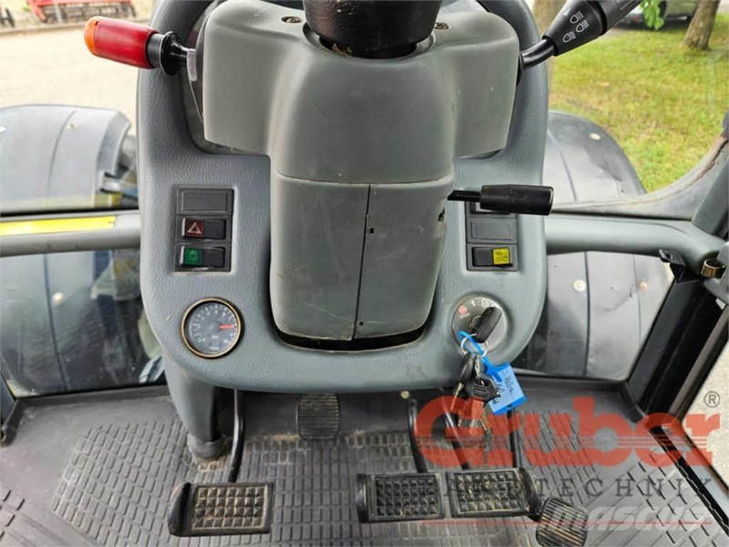 Valtra T 140 Tractoare