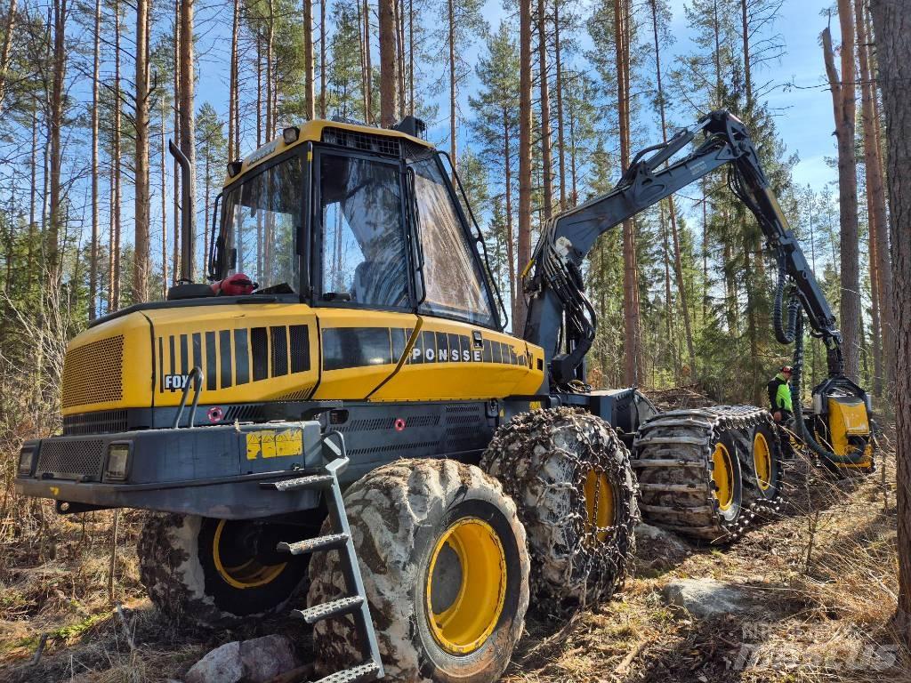Ponsse FOX 8W Combine forestiere