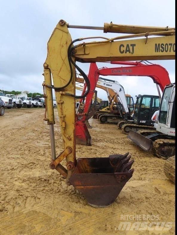 Mitsubishi MS 070 Excavatoare pe șenile
