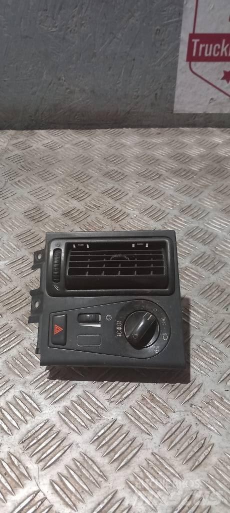 Volvo FH 12    20953569 Cabine si interior