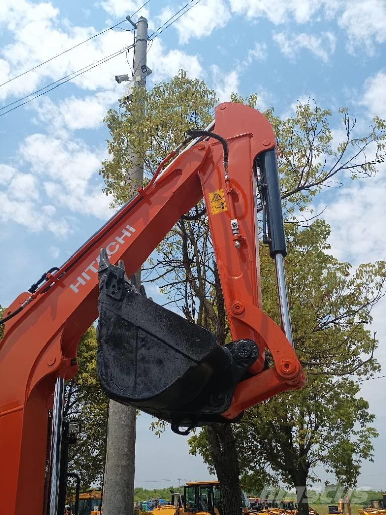 Hitachi 55 Mini excavatoare < 7t