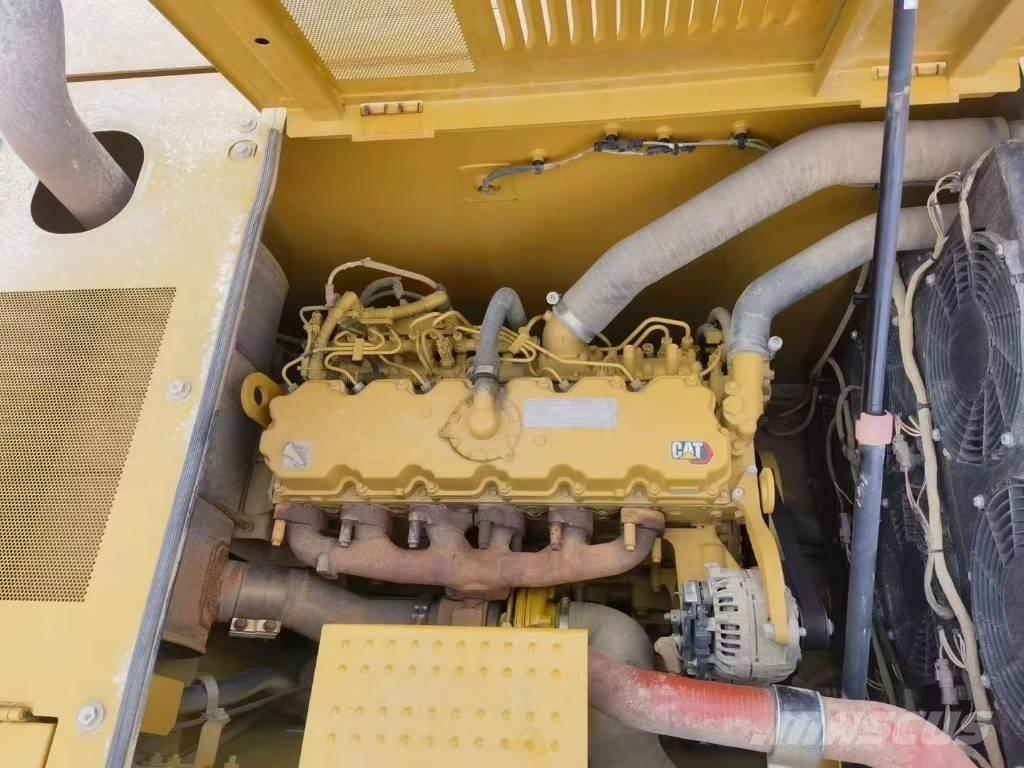 CAT 330GC Excavatoare pe șenile
