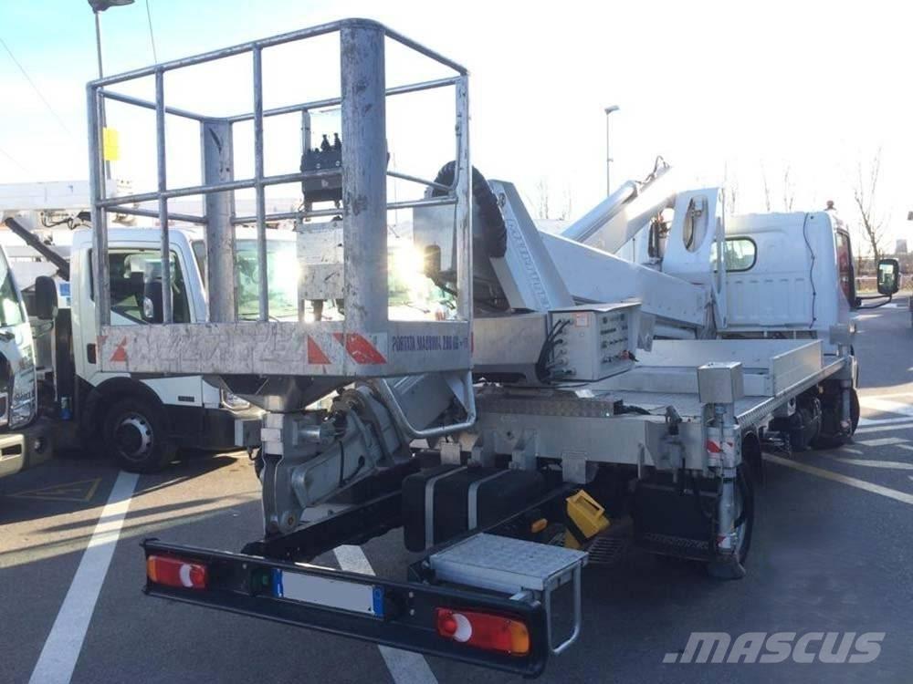 Multitel MX 250 Platforme aeriene montate pe camion