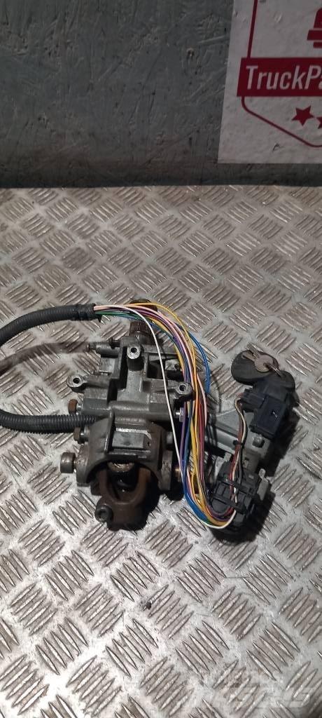Scania R 420   1381796 Cabine si interior