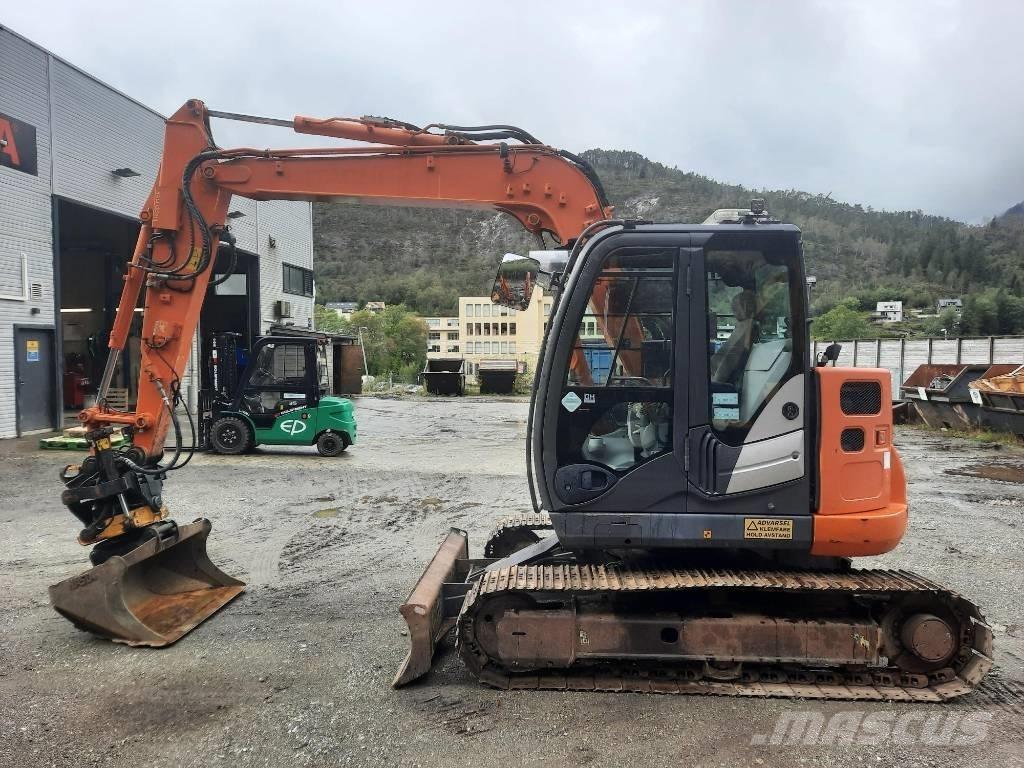 Hitachi ZX 85 US-5 Excavatoare 7t - 12t