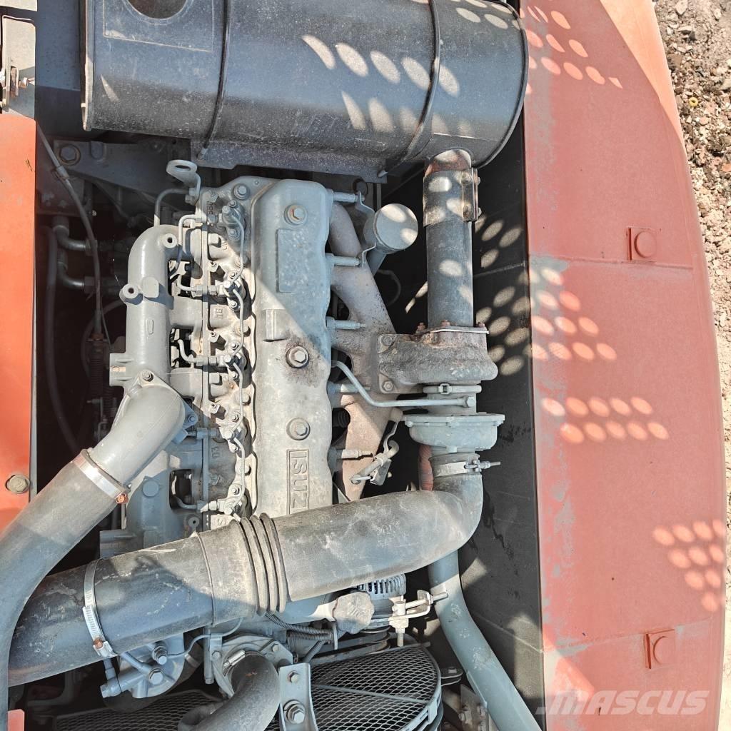 Hitachi 200-5G Excavatoare pe șenile
