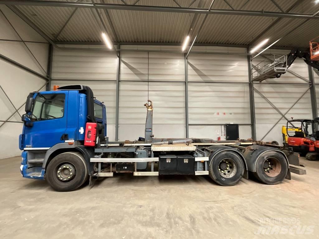 DAF CF 85.360 Camion cu carlig de ridicare