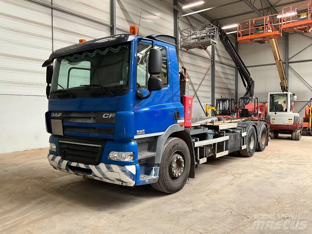 DAF CF 85.360 Camion cu carlig de ridicare