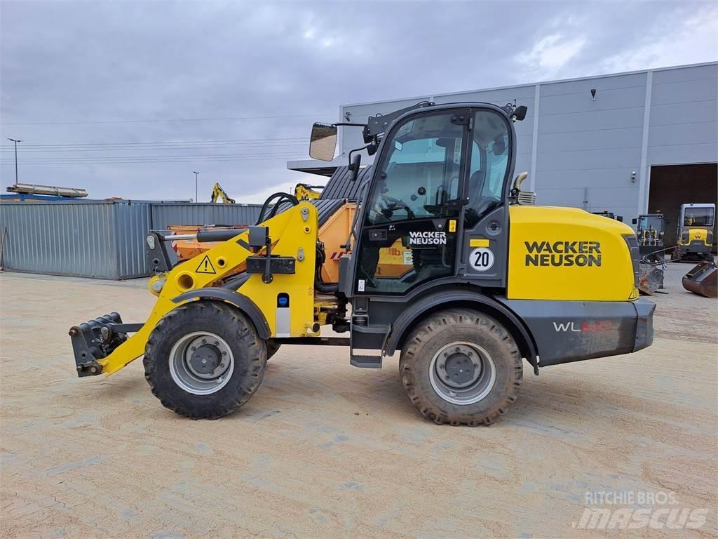 Wacker Neuson WL60 Incarcator pe pneuri