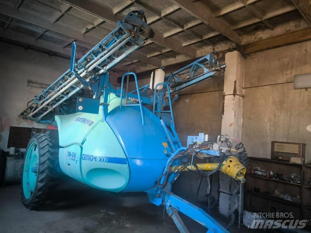 Berthoud Tenor 28-30 Tractoare agricole sprayers