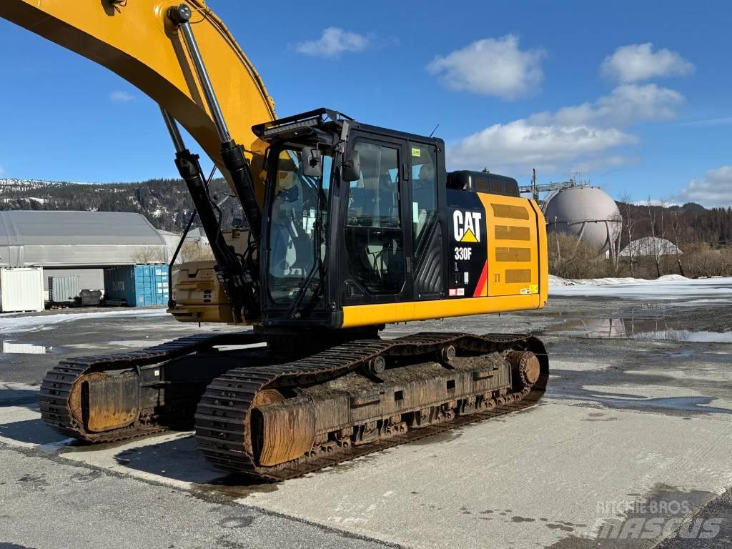 CAT 330FL Excavatoare pe șenile
