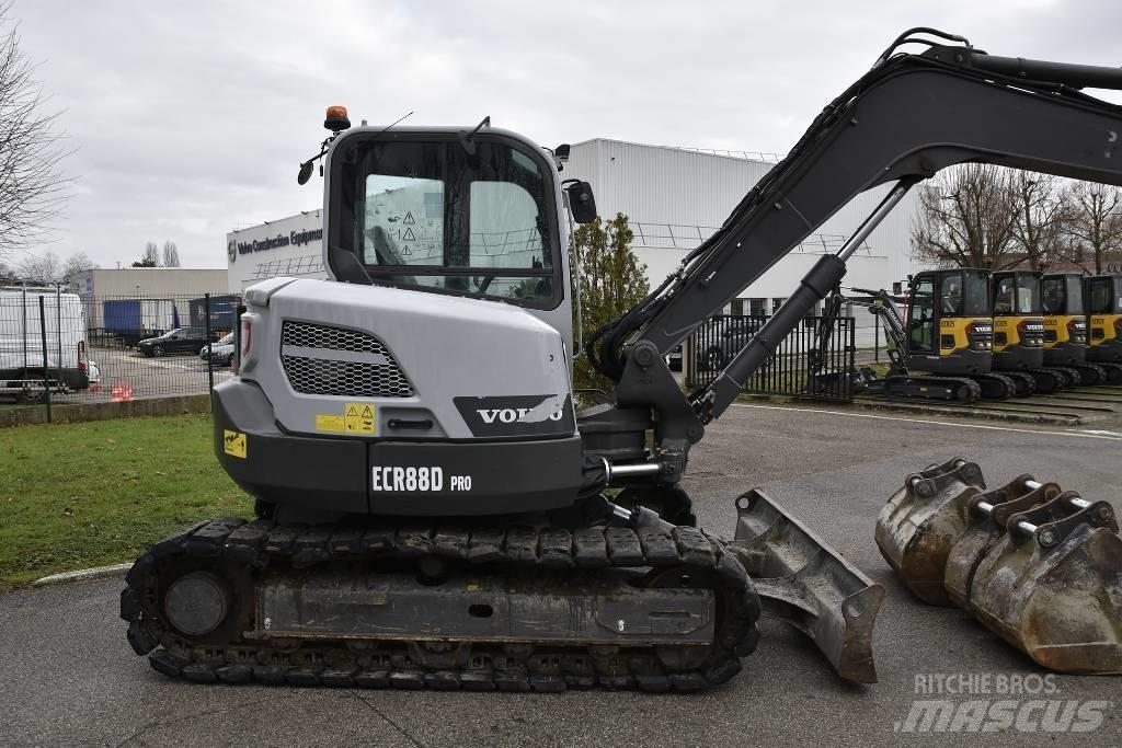 Volvo ECR 88 D Excavatoare 7t - 12t