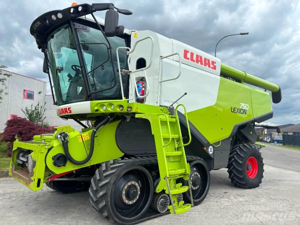 CLAAS Lexion 750 TT Combine de secerat