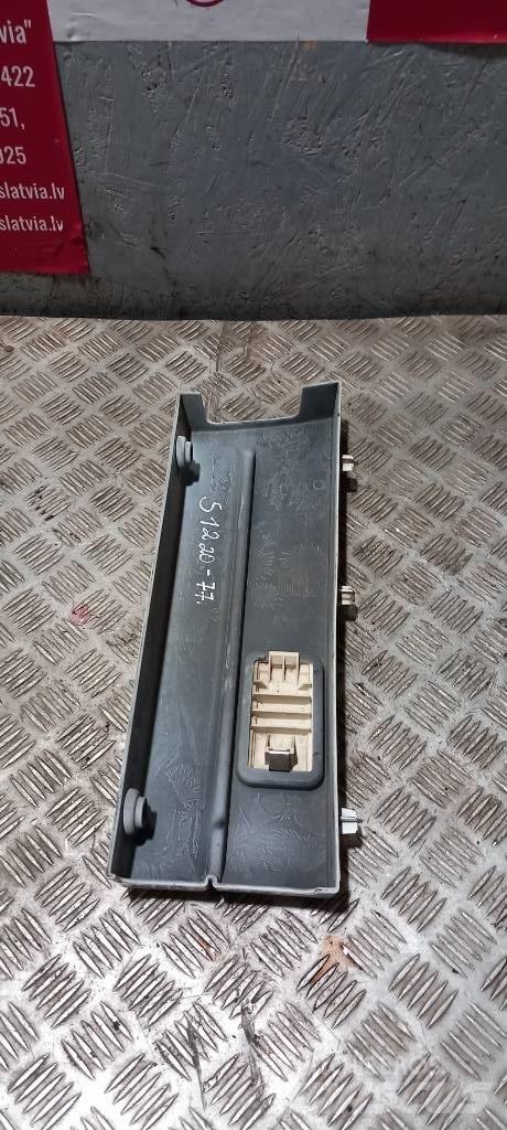 Scania G 400   1779118 Cabine si interior