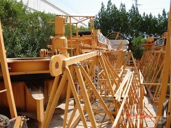 Liebherr 100LC Macarale turn